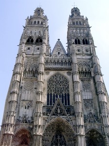 tours-cathedral.jpg