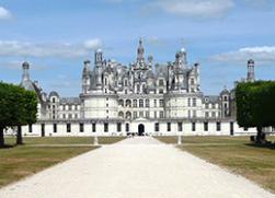 chateau of chambord in the loire valley
