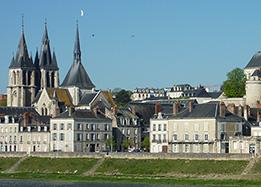 Blois rive gauche - Loire river Blois rive gauche - Loire river