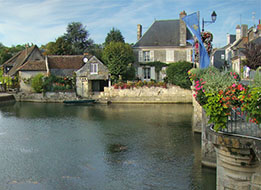 Village of Azay-le-Rideau - Indre river Village of Azay-le-Rideau in the Loire Valley - Indre river